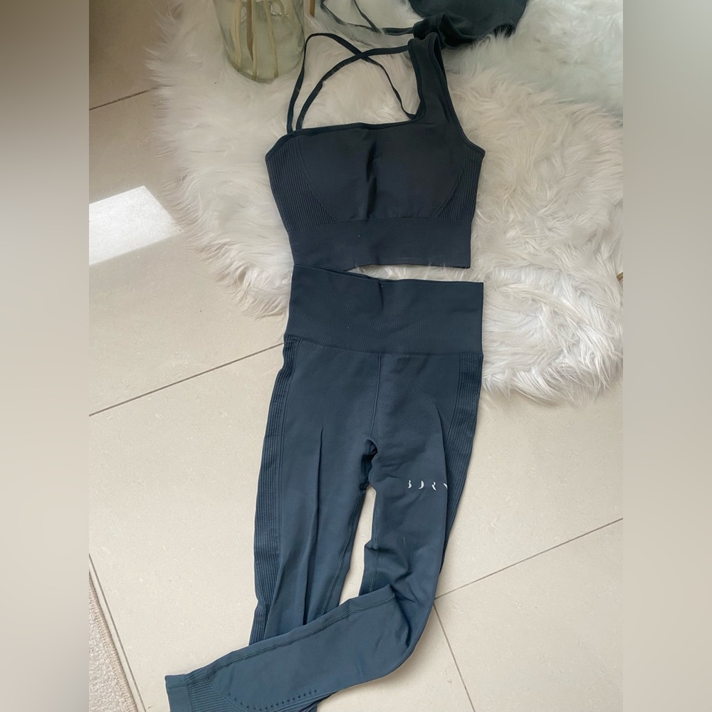 Yoga set